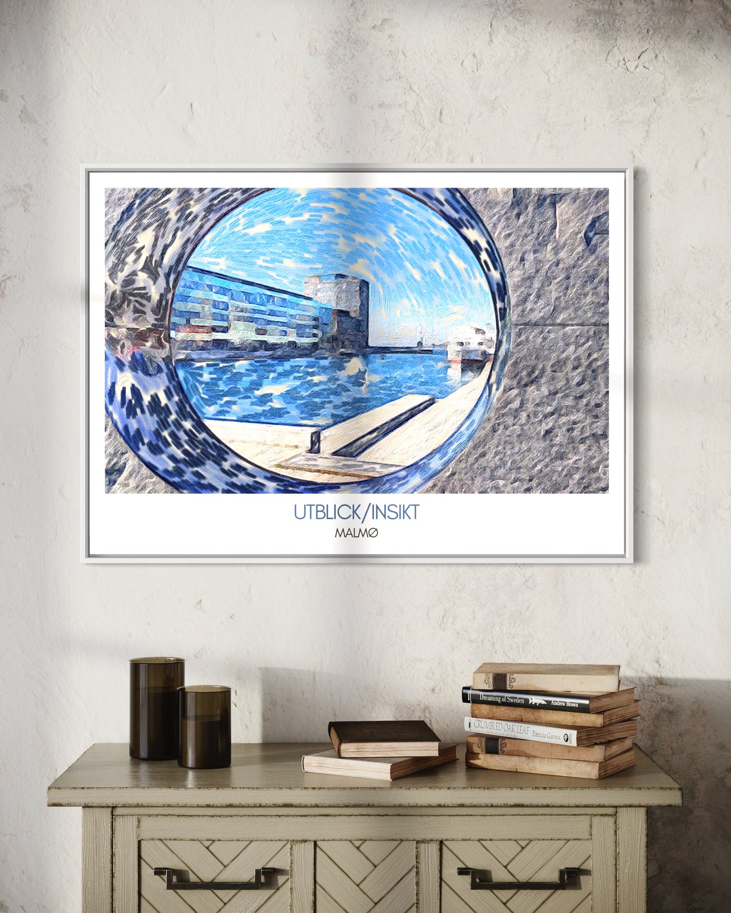 Konstposter med utsikt över Malmö genom 'Utblick/Insikt' med blåa nyanser och reflektioner i kanalvatten.
